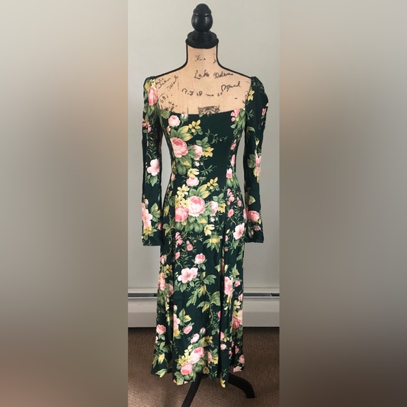 Reformation Dresses & Skirts - REFORMATION FOREST GREEN PINK FLORAL PRINT MIDI DRESS SUSTAINABLY MADE I…